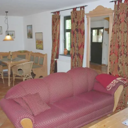 Vakantiehuis Mit Schwimmbad In Dargun Barlin